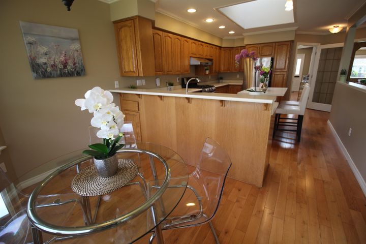 Photo 22 at 14897 22 Avenue, Sunnyside Park Surrey, South Surrey White Rock