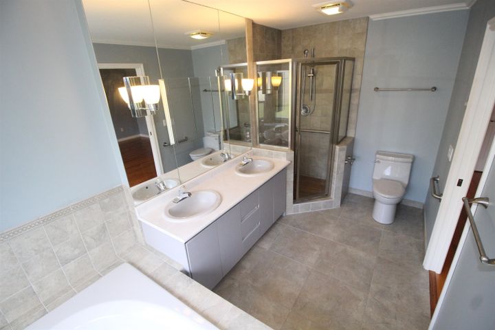 Photo 25 at 14897 22 Avenue, Sunnyside Park Surrey, South Surrey White Rock