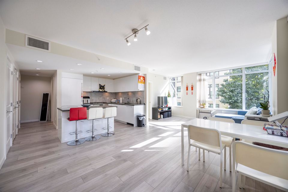 609 - 7328 Gollner Avenue1