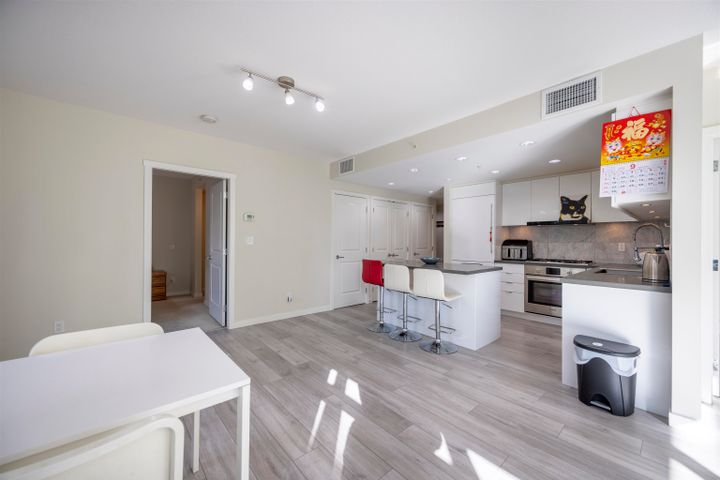 Photo 3 at 609 - 7328 Gollner Avenue, Brighouse, Richmond