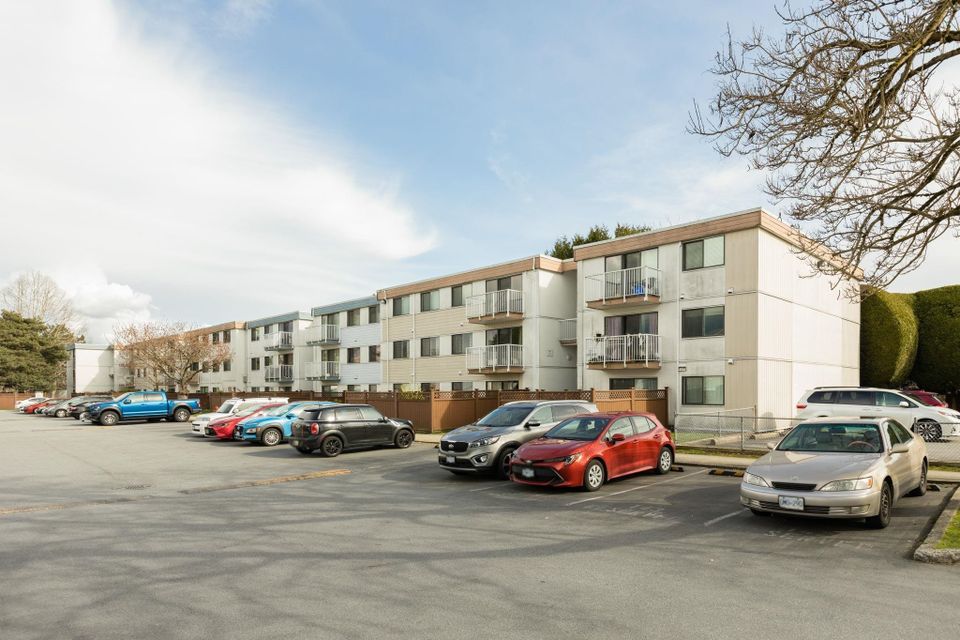 Photo 14 at 310 - 7240 Lindsay Road, Granville, Richmond