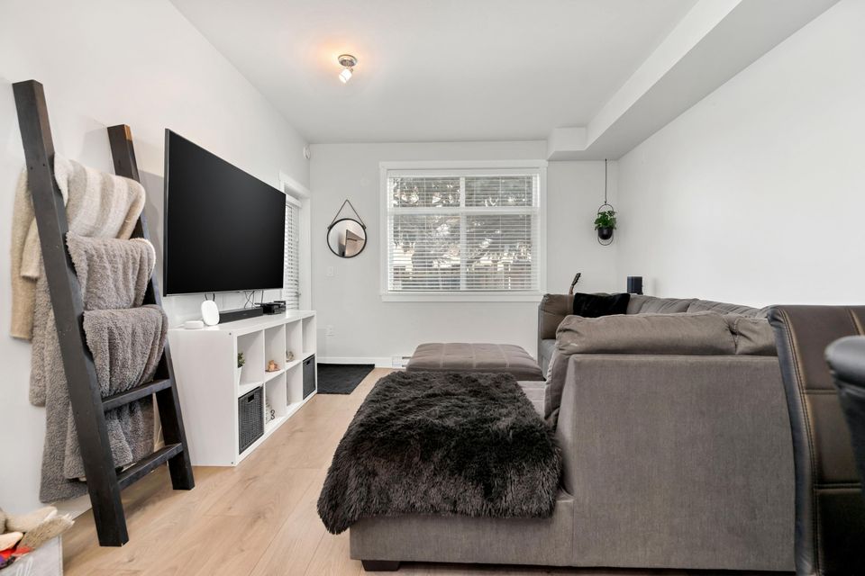 Photo 8 at 117 - 20696 Eastleigh Crescent, Langley City, Langley