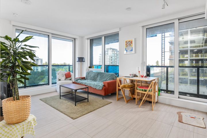 Photo 4 at 607 - 5058 Joyce Street, Collingwood VE, Vancouver East