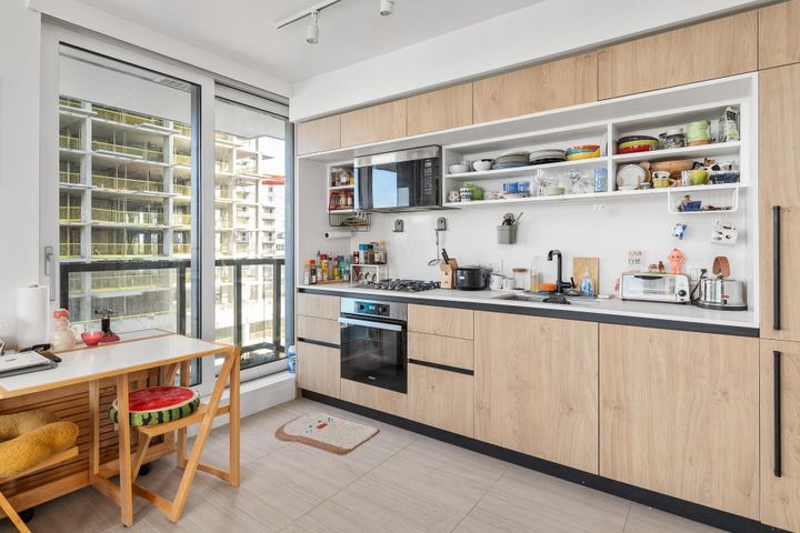 Photo 11 at 607 - 5058 Joyce Street, Collingwood VE, Vancouver East