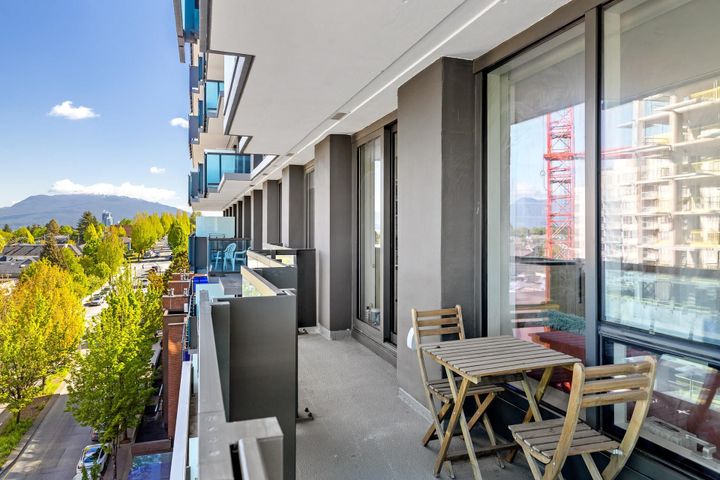 Photo 15 at 607 - 5058 Joyce Street, Collingwood VE, Vancouver East
