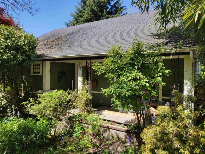 Photo 1 at 2115 W 34th Avenue, Quilchena, Vancouver West