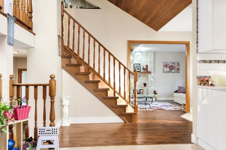 Photo 5 at 13851 115 Avenue, Bolivar Heights, North Surrey Photo 5 at 13851 115 Avenue, Bolivar Heights, North Surrey