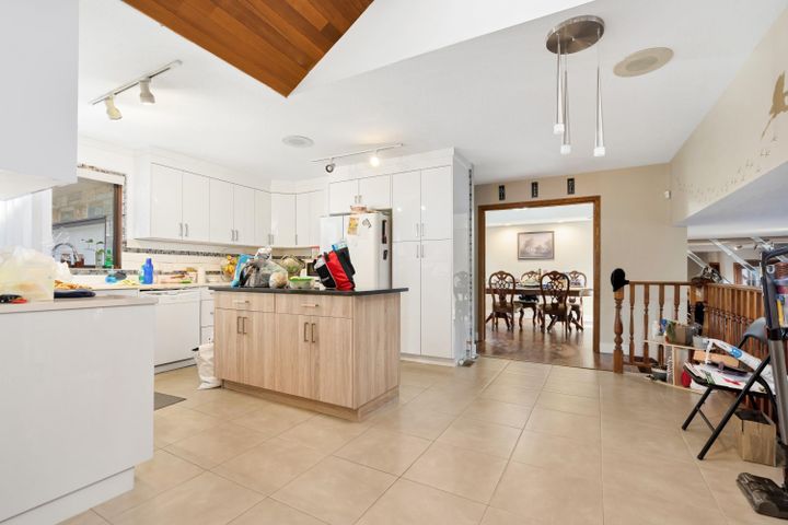Photo 9 at 13851 115 Avenue, Bolivar Heights, North Surrey Photo 9 at 13851 115 Avenue, Bolivar Heights, North Surrey