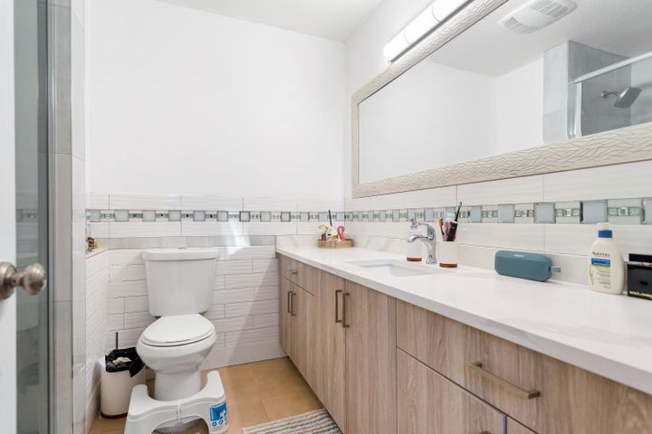Photo 13 at 13851 115 Avenue, Bolivar Heights, North Surrey