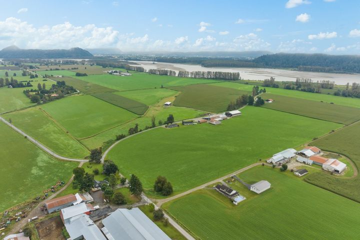 Photo 3 at 8713 Howell Road, Dewdney Deroche, Mission