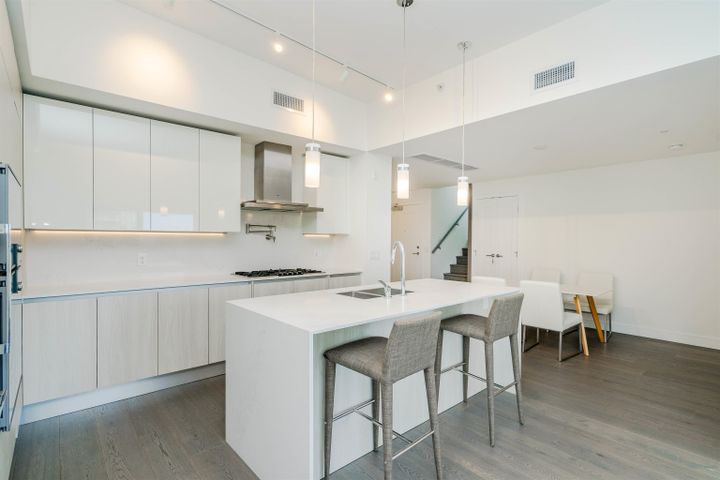 Photo 5 at 602 - 477 W 59th Avenue, South Cambie, Vancouver West