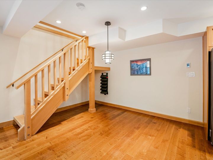 Photo 11 at 11 - 2556 Snowridge Crescent, Nordic, Whistler Photo 11 at 11 - 2556 Snowridge Crescent, Nordic, Whistler