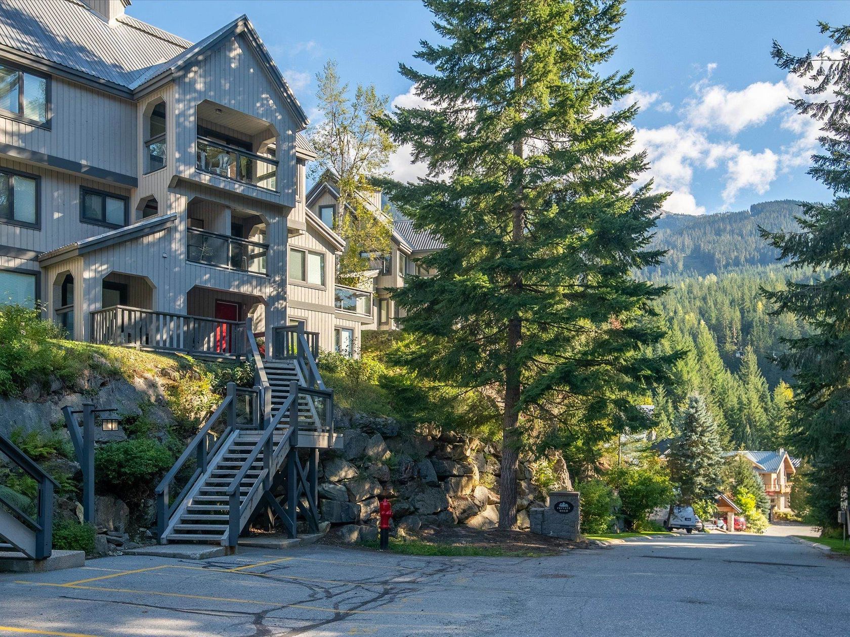 11 - 2556 Snowridge Crescent, Nordic, Whistler  by Jordan Bosa Real Estate Advisor 11 - 2556 Snowridge Crescent, Nordic, Whistler