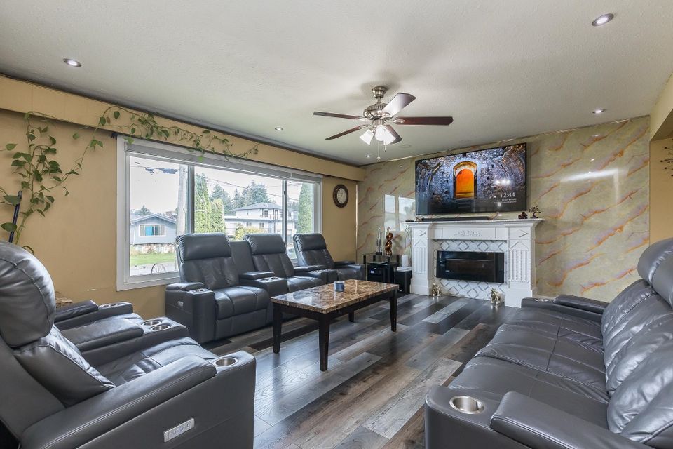 Photo 9 at 32698 Pandora Avenue, Abbotsford West, Abbotsford