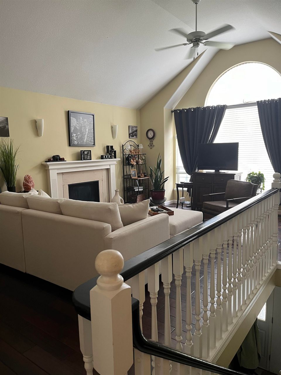 Photo 6 at 8381 Casselman Crescent, Mission BC, Mission