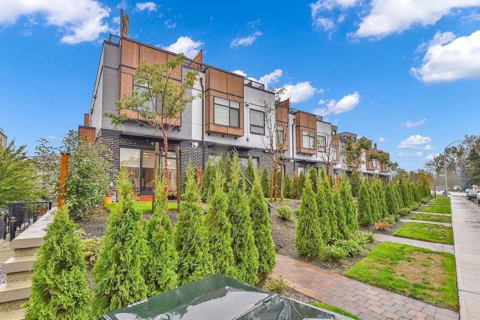 Photo 34 at 1 - 629 South Dyke Road, Queensborough, New Westminster