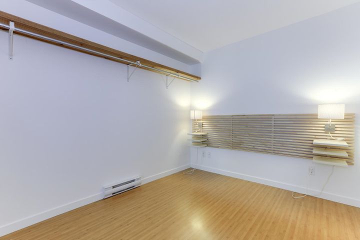 Photo 13 at 302 - 168 Powell Street, Downtown VE, Vancouver East