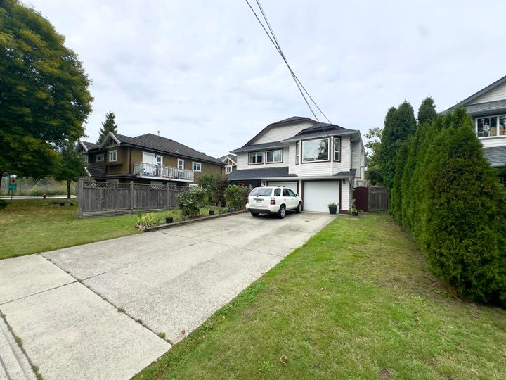 Photo 1 at 585 Alderson Avenue, Coquitlam West, Coquitlam