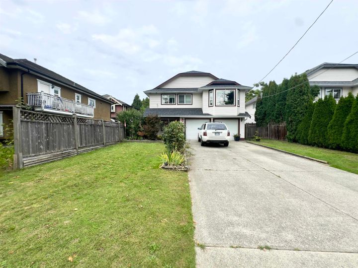 Photo 2 at 585 Alderson Avenue, Coquitlam West, Coquitlam