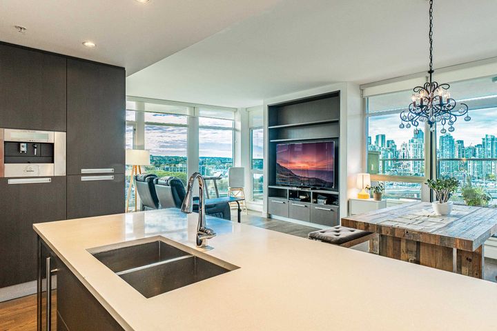 Photo 8 at 1602 - 288 W 1st Avenue, False Creek, Vancouver West