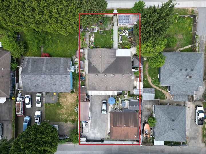 Photo 1 at 22056 Lougheed Highway, West Central, Maple Ridge