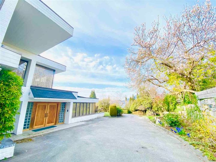 Photo 6 at 5570 Newton Wynd, University VW, Vancouver West