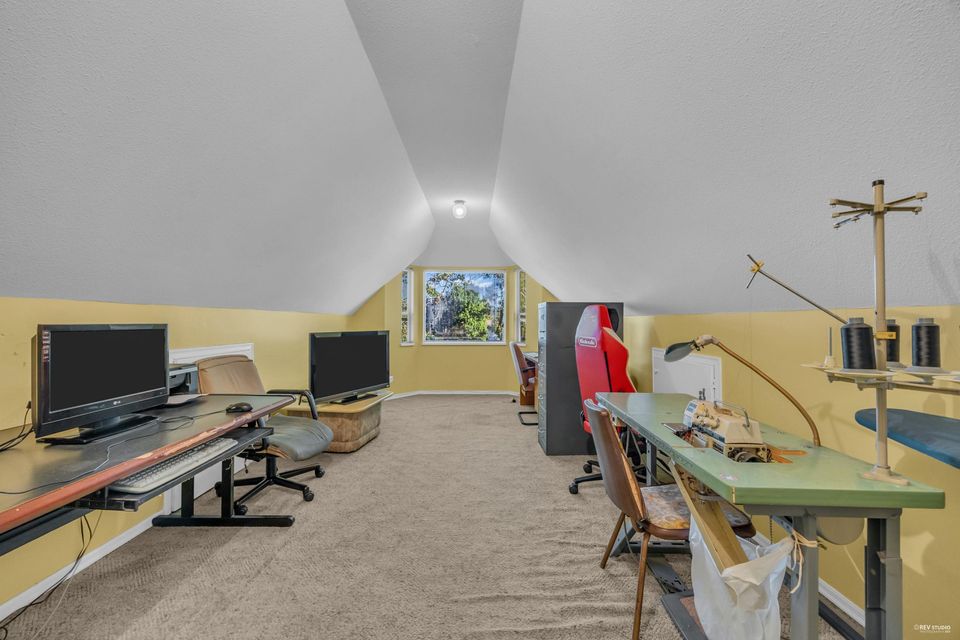 Photo 24 at 1921 155 Street, King George Corridor, South Surrey White Rock