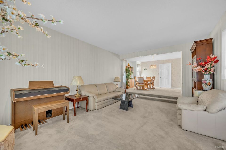 Photo 27 at 1921 155 Street, King George Corridor, South Surrey White Rock