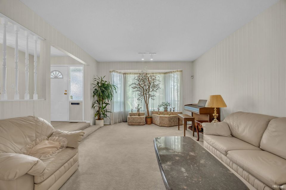 Photo 31 at 1921 155 Street, King George Corridor, South Surrey White Rock