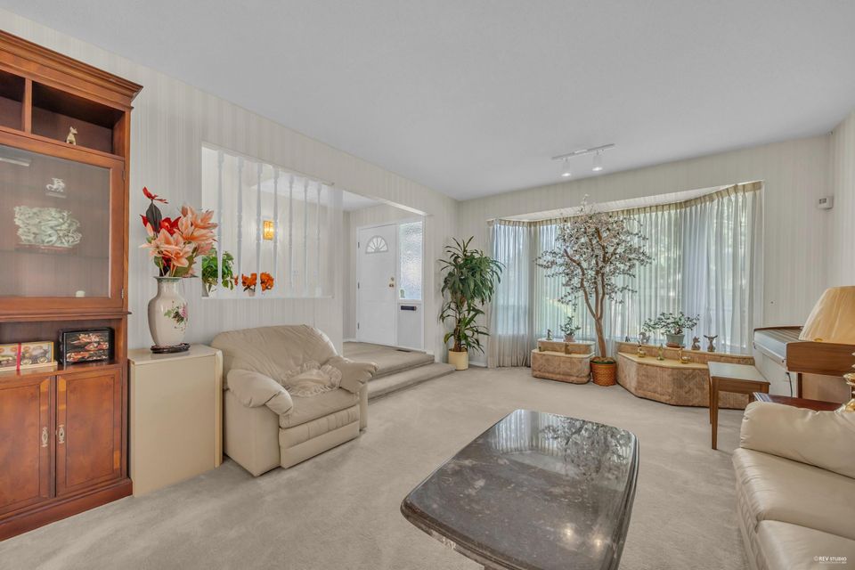 Photo 32 at 1921 155 Street, King George Corridor, South Surrey White Rock