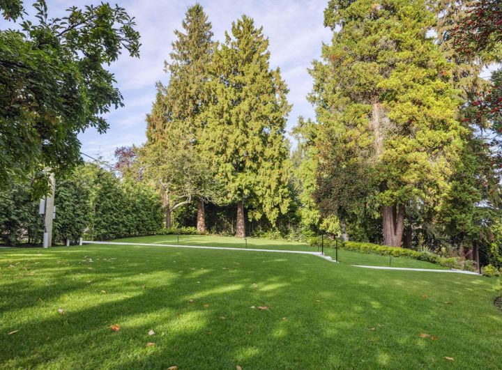 Photo 2 at 4769 Belmont Avenue, Point Grey, Vancouver West