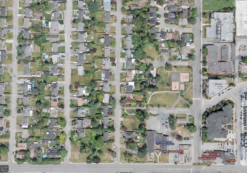 Photo 3 at 12060 Dunbar Street, West Central, Maple Ridge