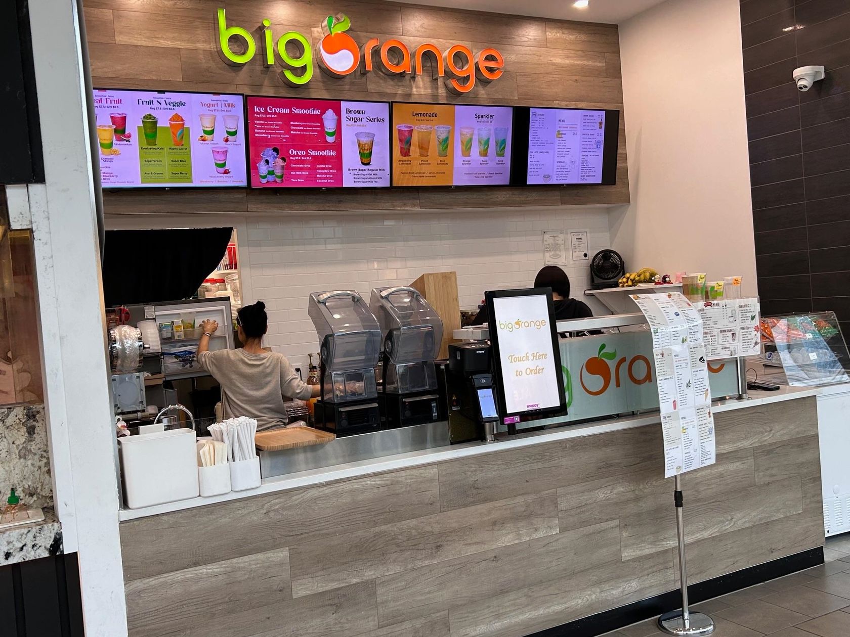 911 - 9855 Austin Avenue, Sullivan Heights, Burnaby North photo number 2