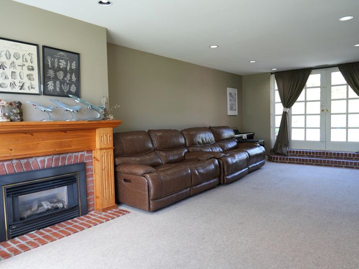 Photo 8 at 9580 Pinewell Crescent, Saunders, Richmond