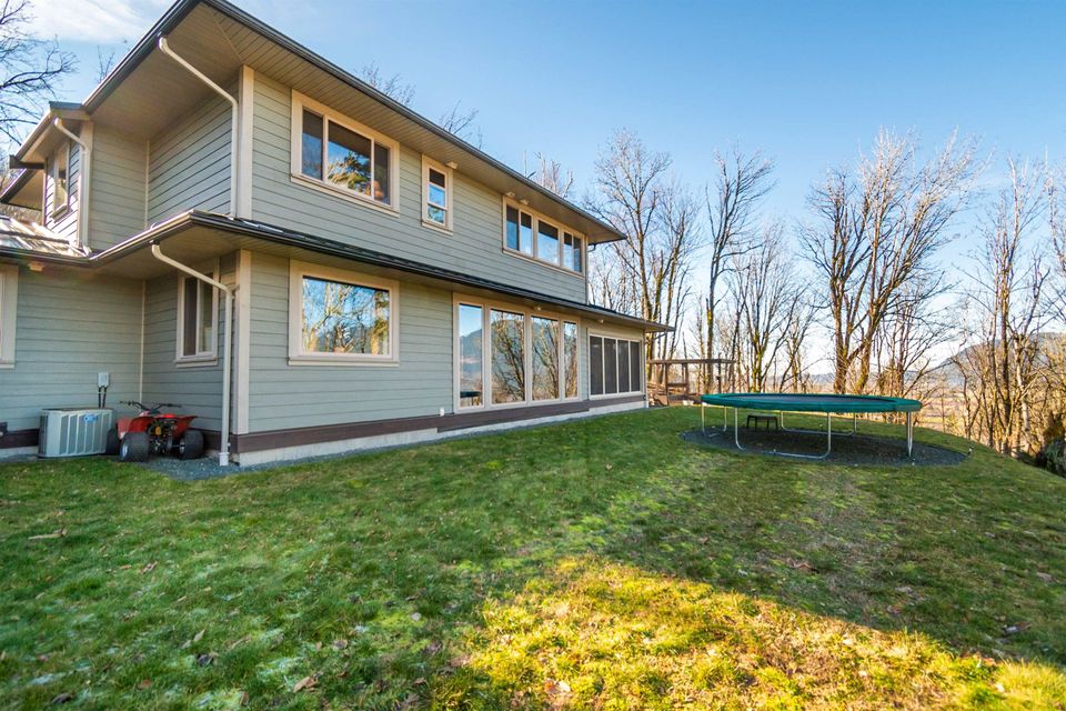 Photo 28 at 43207 Salmonberry Drive, Chilliwack Mountain, Chilliwack