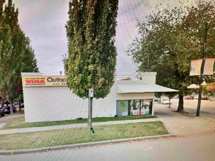 Photo 3 at 1198 Kingsway, Knight, Vancouver East