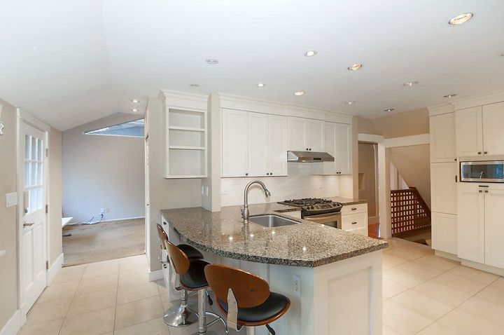 Photo 3 at 4086 W 13th Avenue, Point Grey, Vancouver West