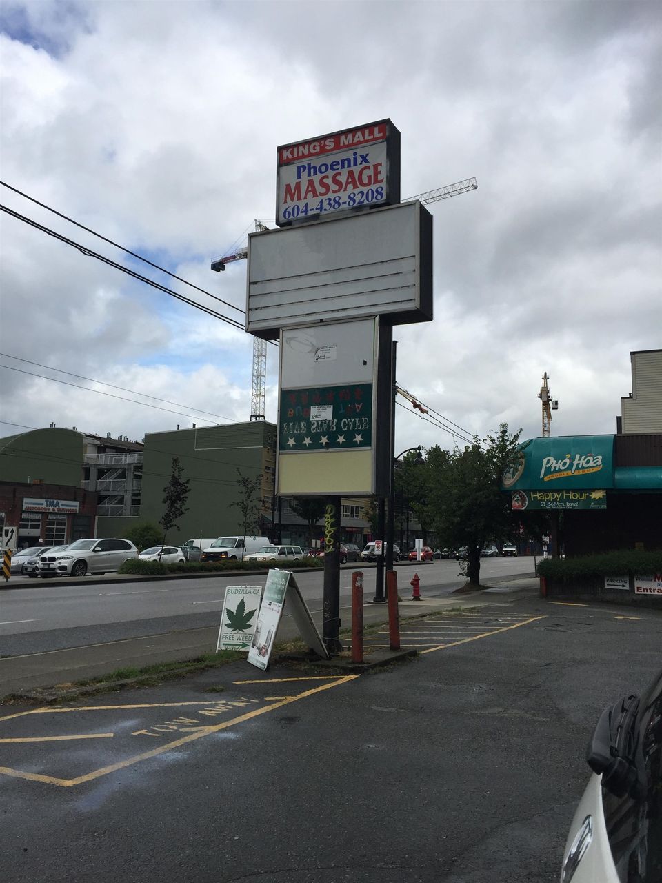 Photo 1 at 2273 Kingsway, Victoria VE, Vancouver East