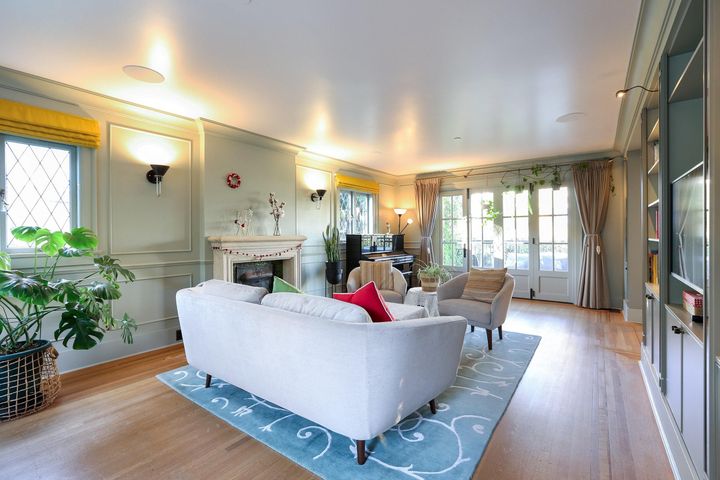 Photo 2 at 4291 W 9th Avenue, Point Grey, Vancouver West