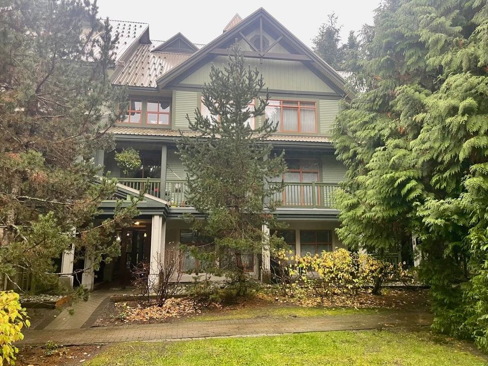 52 - 4355 Northlands Boulevard0