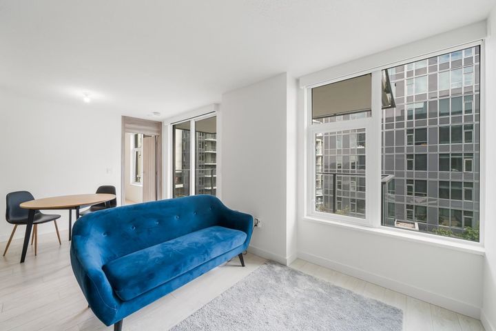 Photo 8 at 909 - 8555 Capstan Way, West Cambie, Richmond