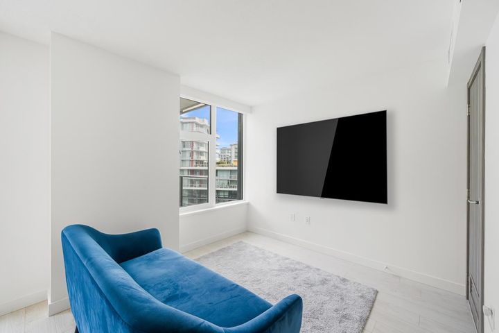 Photo 9 at 909 - 8555 Capstan Way, West Cambie, Richmond