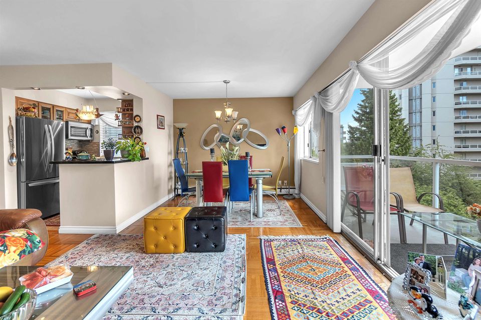 Photo 18 at 306 - 1750 Esquimalt Avenue, Ambleside, West Vancouver Photo 18 at 306 - 1750 Esquimalt Avenue, Ambleside, West Vancouver