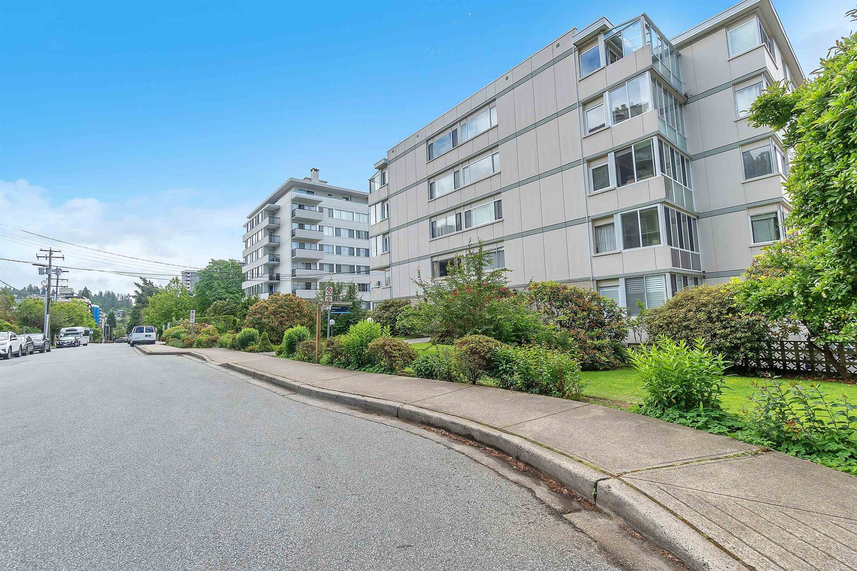 Photo 3 at 306 - 1750 Esquimalt Avenue, Ambleside, West Vancouver Photo 3 at 306 - 1750 Esquimalt Avenue, Ambleside, West Vancouver