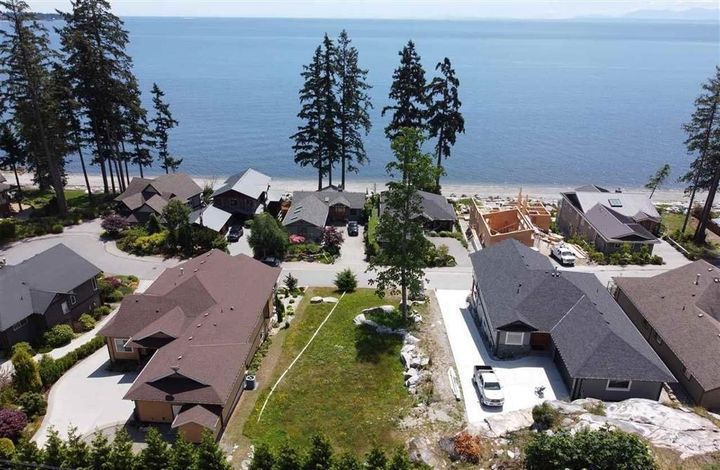 Photo 1 at 6014 Silverstone Lane, Sechelt District, Sunshine Coast Photo 1 at 6014 Silverstone Lane, Sechelt District, Sunshine Coast