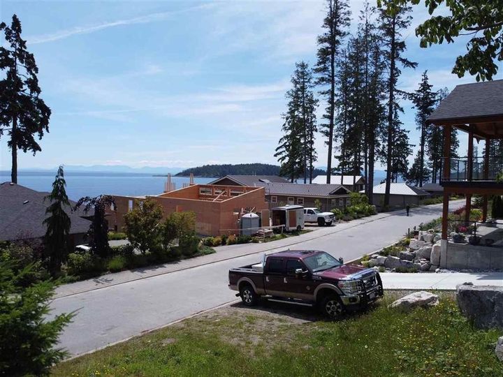 Photo 6 at 6014 Silverstone Lane, Sechelt District, Sunshine Coast Photo 6 at 6014 Silverstone Lane, Sechelt District, Sunshine Coast