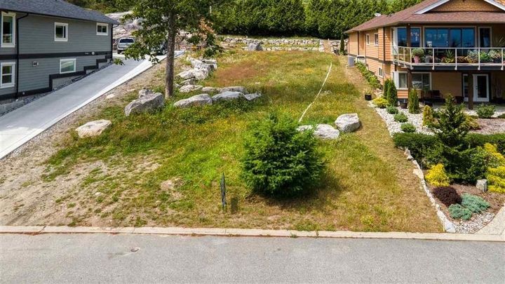 Photo 10 at 6014 Silverstone Lane, Sechelt District, Sunshine Coast Photo 10 at 6014 Silverstone Lane, Sechelt District, Sunshine Coast
