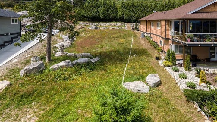 Photo 11 at 6014 Silverstone Lane, Sechelt District, Sunshine Coast Photo 11 at 6014 Silverstone Lane, Sechelt District, Sunshine Coast