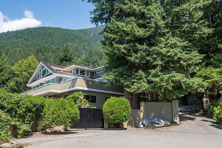 Photo 1 at 55 Creekview Place, Lions Bay, West Vancouver Photo 1 at 55 Creekview Place, Lions Bay, West Vancouver