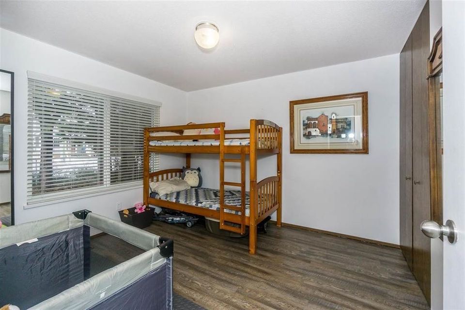 Photo 7 at 34740 3rd Avenue, Poplar, Abbotsford